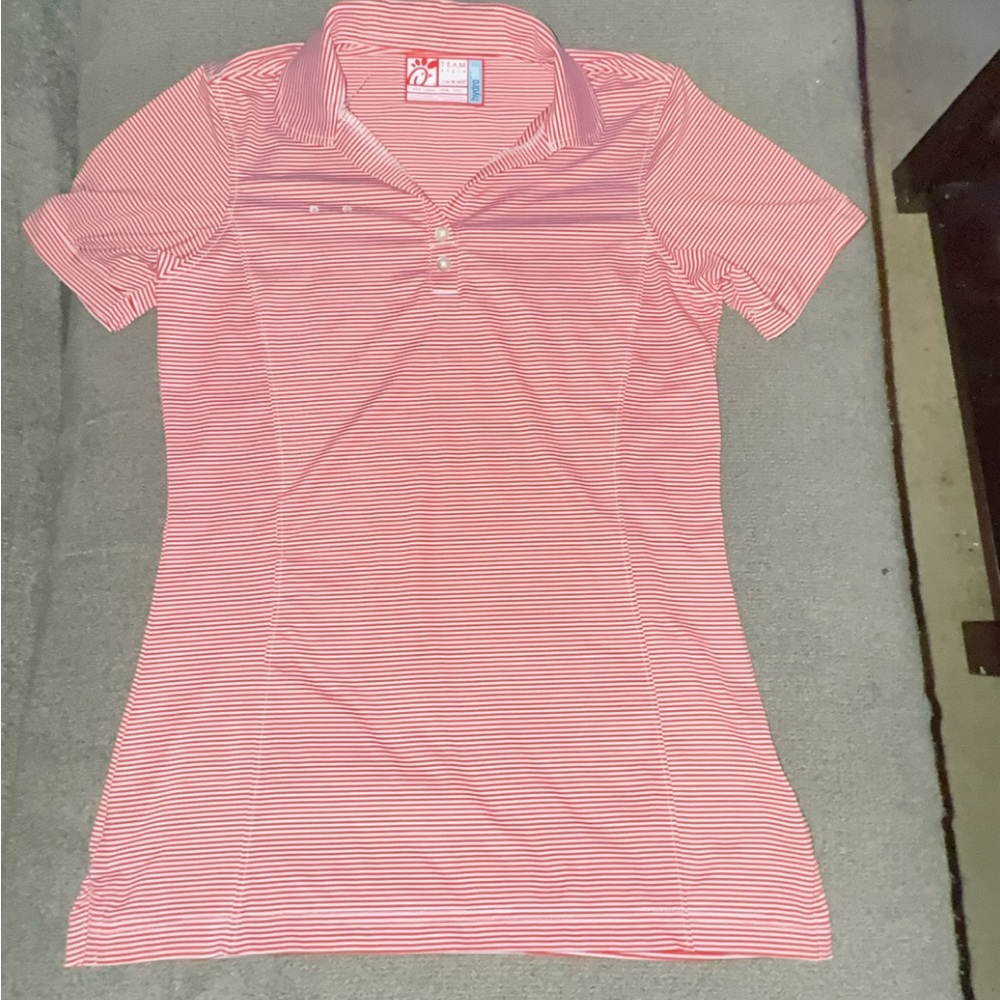 Chick-fil-A Women’s Oobe Hydro Chill Employee Red & White Striped Polo-Small